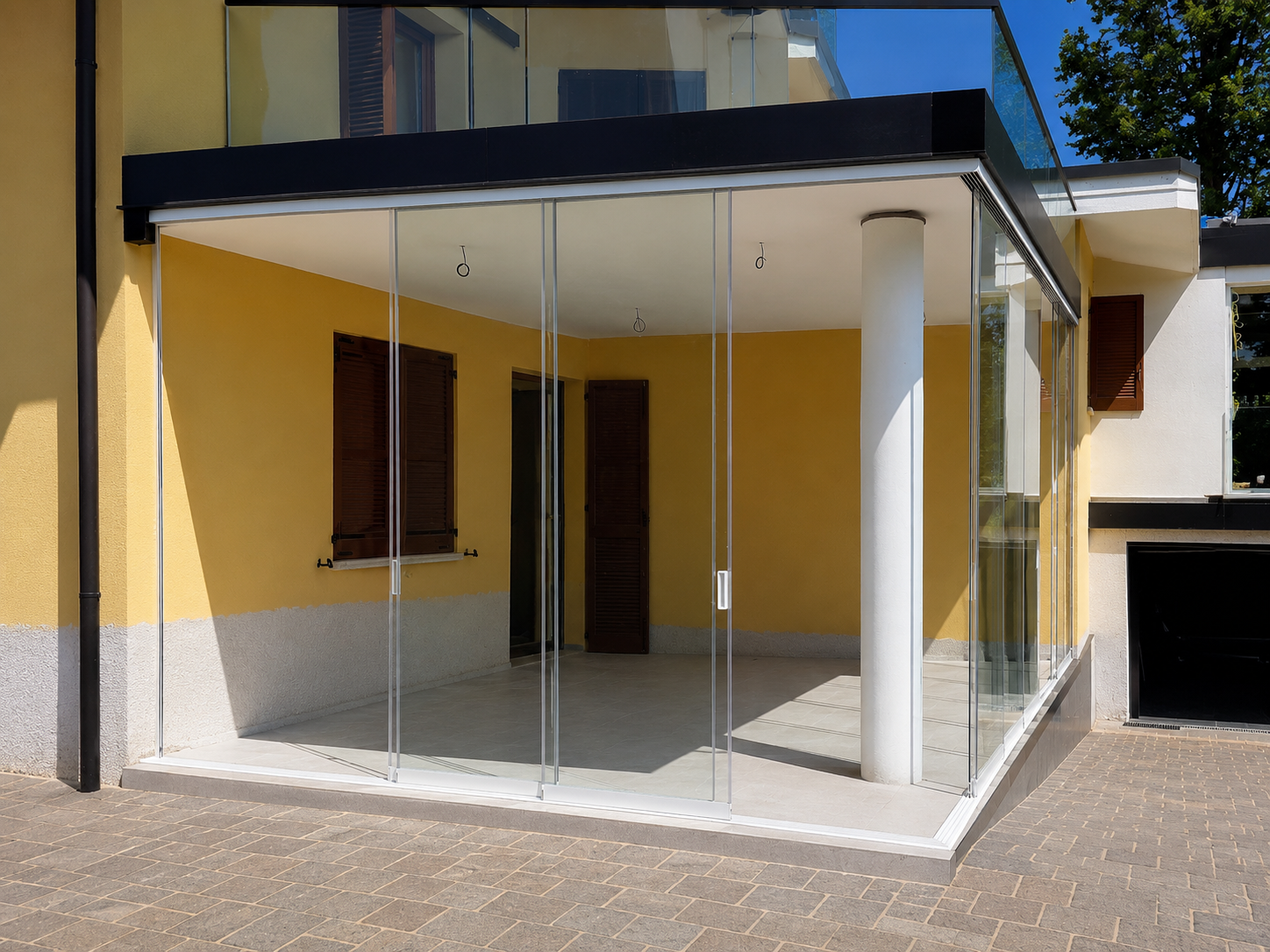 Qubo Line Glass